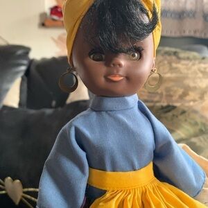 Vintage 1981 Gambina Doll "Nola"